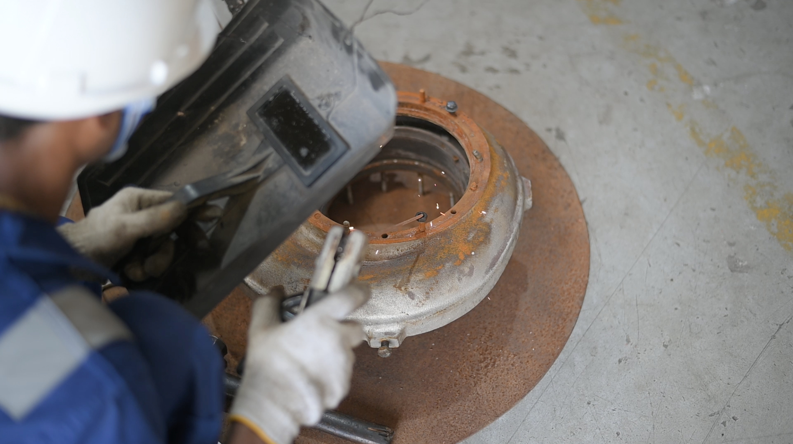 Marine turbocharger emergency repair and maintenance guide