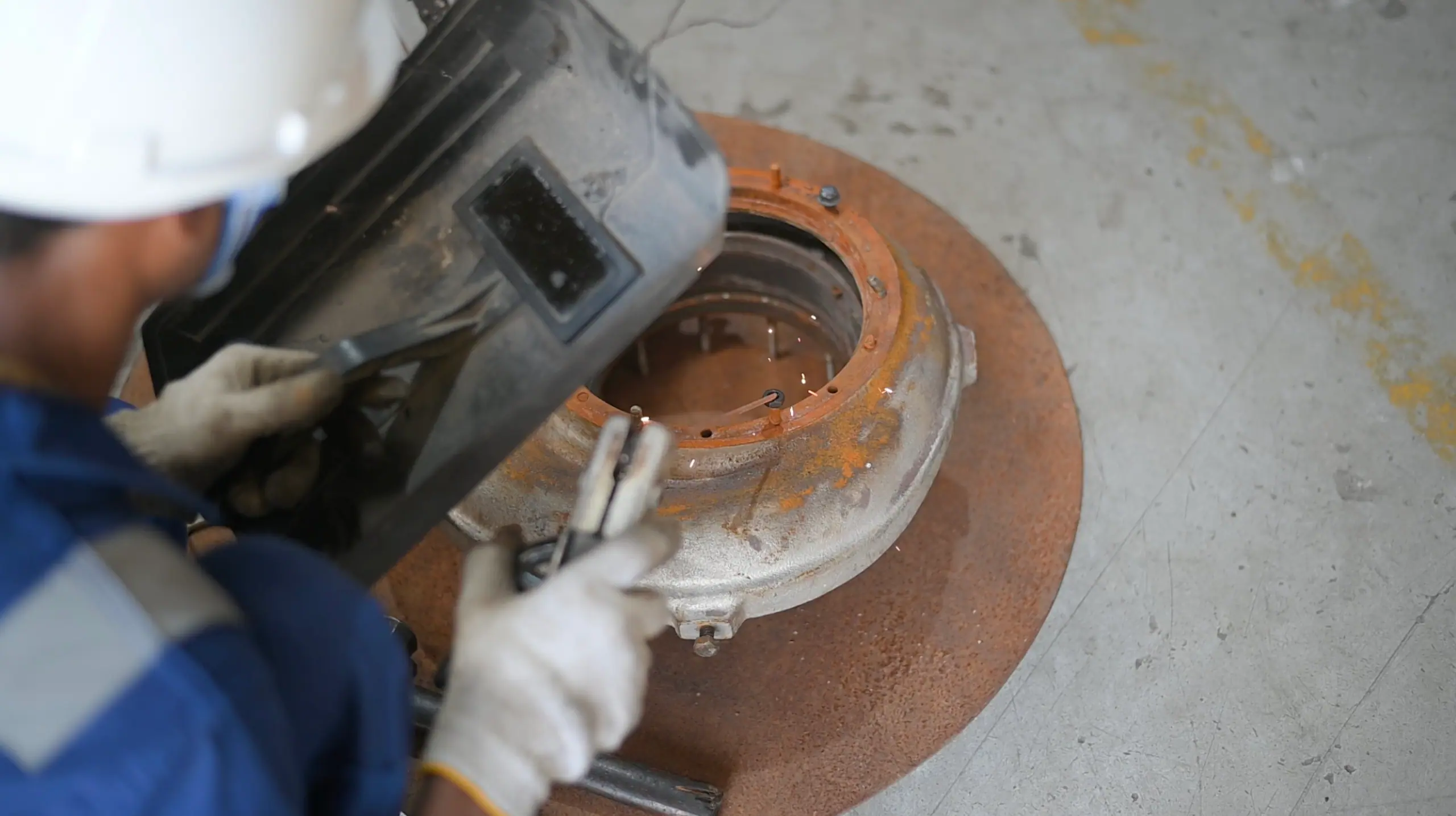 Marine turbocharger emergency repair and maintenance guide